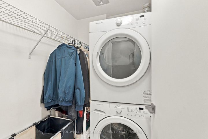 Photo 19 at 628 - 20 Minowan Miikan Lane, Little Portugal, Toronto
