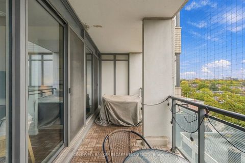 Photo 31 at 628 - 20 Minowan Miikan Lane, Little Portugal, Toronto