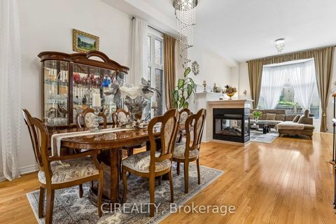 Photo 4 at 289 Chatfield Drive, Vellore Village, Vaughan