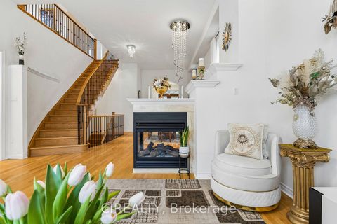 Photo 9 at 289 Chatfield Drive, Vellore Village, Vaughan