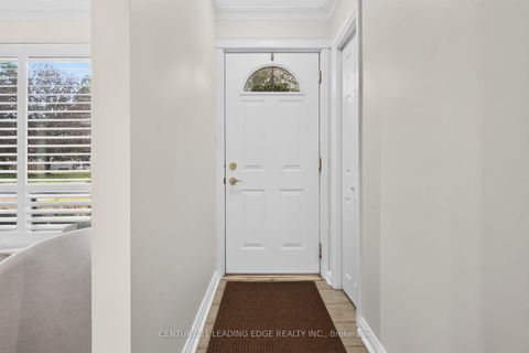 Photo 4 at 433 Brownfield Gardens, Rouge E10, Toronto