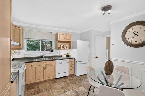 Photo 13 at 433 Brownfield Gardens, Rouge E10, Toronto
