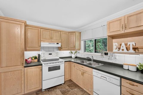 Photo 15 at 433 Brownfield Gardens, Rouge E10, Toronto