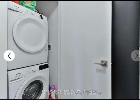 Photo 9 at 406 - 159 Wellesley Street E, South St. James Town, Toronto