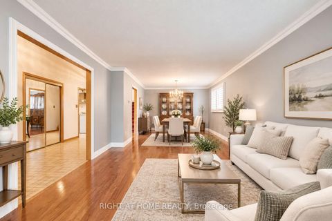 Photo 6 at 11 Timber Lane, East Woodbridge, Vaughan
