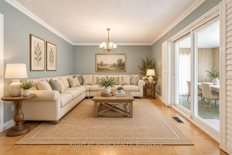 Photo 21 at 11 Timber Lane, East Woodbridge, Vaughan