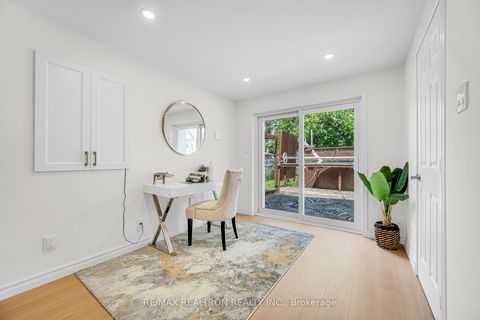 Photo 11 at 330 Tampa Drive, Keswick South, Georgina