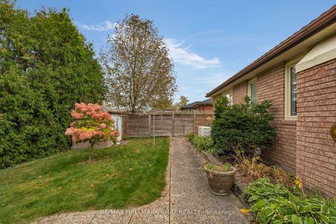 Photo 36 at 102 Steel Street, Grove East, Barrie