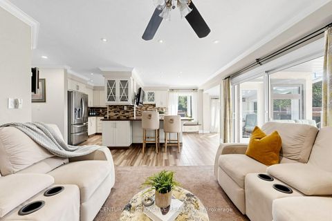Photo 10 at 43 Bonnydon Crescent, Rouge E11, Toronto