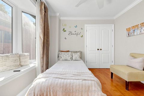 Photo 24 at 43 Bonnydon Crescent, Rouge E11, Toronto