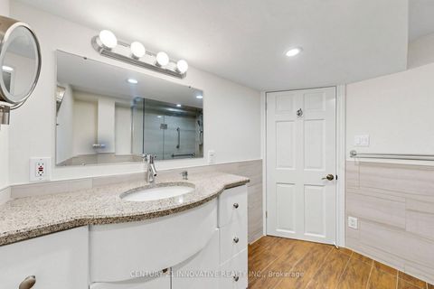Photo 34 at 43 Bonnydon Crescent, Rouge E11, Toronto
