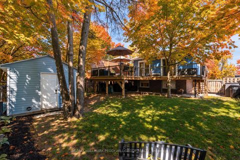 Photo 15 at 19 Austen Lane, Letitia Heights, Barrie