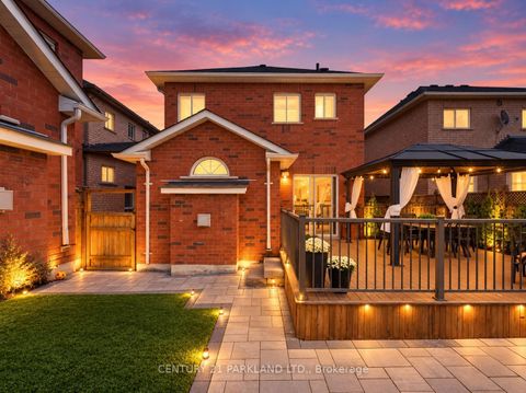 Photo 31 at 228 Rosemount Avenue, Pelmo Park W4, Toronto