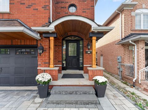 Photo 2 at 228 Rosemount Avenue, Pelmo Park W4, Toronto