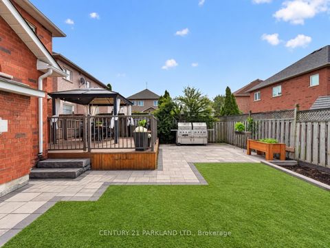 Photo 27 at 228 Rosemount Avenue, Pelmo Park W4, Toronto