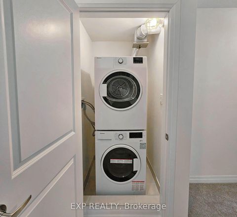 Photo 7 at 34 - 30 Liben Way, Malvern, Toronto