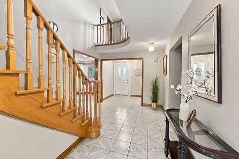 Photo 4 at 49 Trevor Street, East Woodbridge, Vaughan