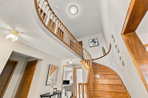Photo 6 at 49 Trevor Street, East Woodbridge, Vaughan