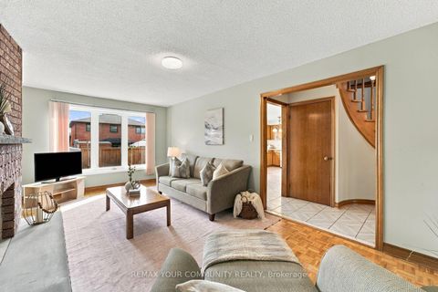 Photo 19 at 49 Trevor Street, East Woodbridge, Vaughan
