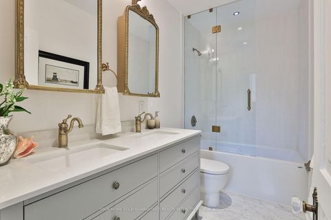 Photo 3 at 262 Roncesvalles Avenue, Swansea, Toronto