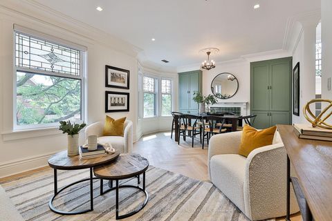 Photo 6 at 262 Roncesvalles Avenue, Swansea, Toronto