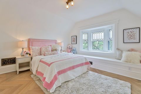 Photo 16 at 262 Roncesvalles Avenue, Swansea, Toronto