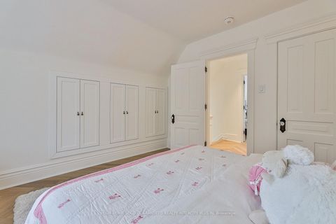 Photo 17 at 262 Roncesvalles Avenue, Swansea, Toronto