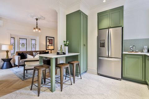 Photo 27 at 262 Roncesvalles Avenue, Swansea, Toronto