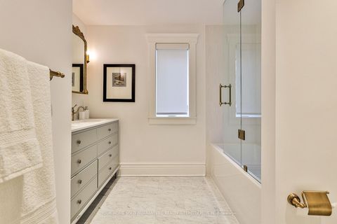 Photo 30 at 262 Roncesvalles Avenue, Swansea, Toronto