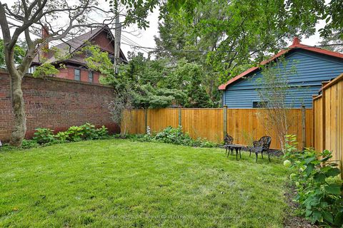 Photo 46 at 262 Roncesvalles Avenue, Swansea, Toronto
