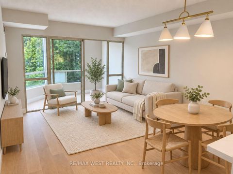 Photo 19 at 305N - 3 Hickory Tree Road, Weston, Toronto