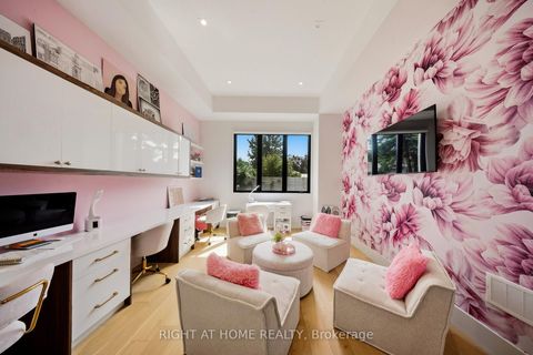 Photo 15 at 125 Clearview Heights, King City, King
