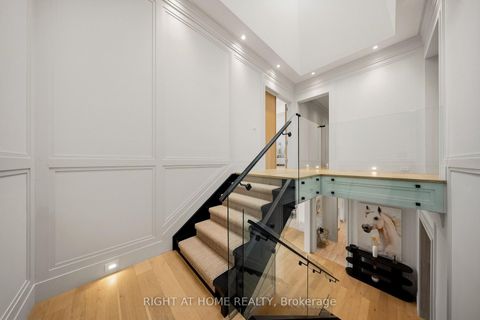 Photo 17 at 125 Clearview Heights, King City, King