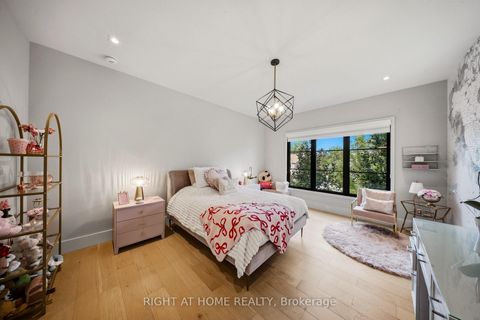 Photo 29 at 125 Clearview Heights, King City, King