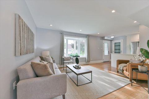 Photo 8 at 29 Topham Road, Parkview, Toronto