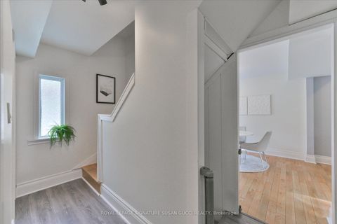 Photo 14 at 29 Topham Road, Parkview, Toronto