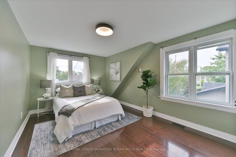 Photo 16 at 29 Topham Road, Parkview, Toronto