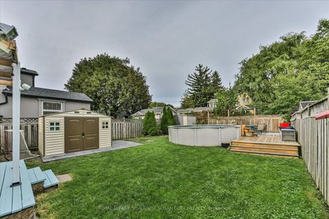 Photo 32 at 29 Topham Road, Parkview, Toronto
