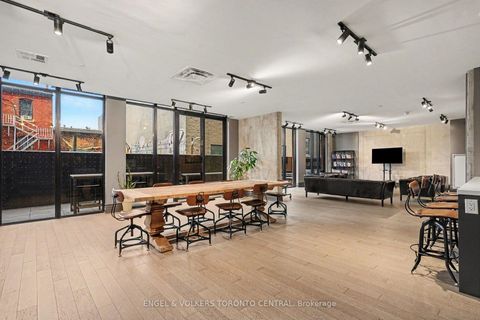 Photo 17 at PH7 - 608 Richmond Street W, Waterfront Communities C1, Toronto