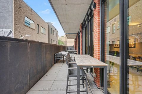 Photo 18 at PH7 - 608 Richmond Street W, Waterfront Communities C1, Toronto