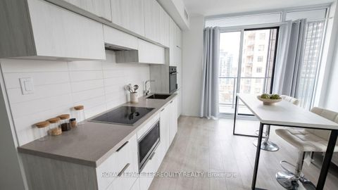 Photo 1 at 505 - 8 Eglinton Avenue E, Mount Pleasant West, Toronto