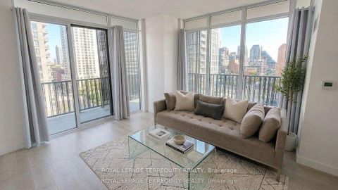 Photo 3 at 505 - 8 Eglinton Avenue E, Mount Pleasant West, Toronto