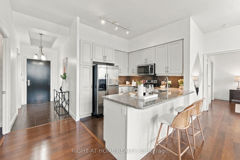 Photo 6 at 1301 - 1135 Royal York Road, Humber Valley, Toronto