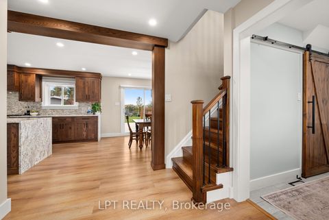 Photo 4 at 2730 Dempster Avenue, Stroud, Innisfil