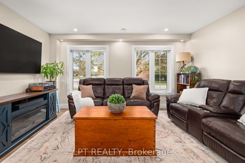 Photo 10 at 2730 Dempster Avenue, Stroud, Innisfil