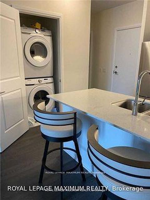 Photo 2 at 819 - 50 Thomas Riley Road, City Centre West, Toronto