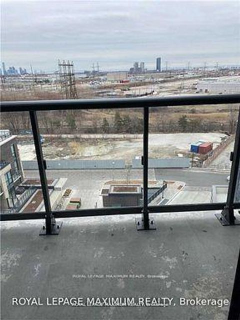 Photo 10 at 819 - 50 Thomas Riley Road, City Centre West, Toronto