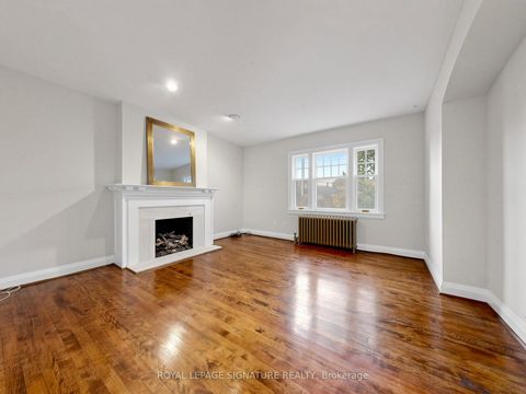 Photo 9 at 92 Inglewood Drive, Moore Park, Toronto
