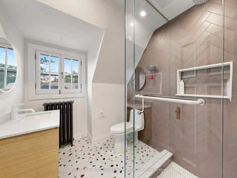 Photo 20 at 92 Inglewood Drive, Moore Park, Toronto