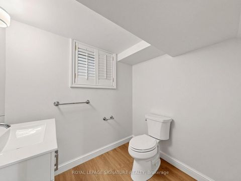 Photo 24 at 92 Inglewood Drive, Moore Park, Toronto